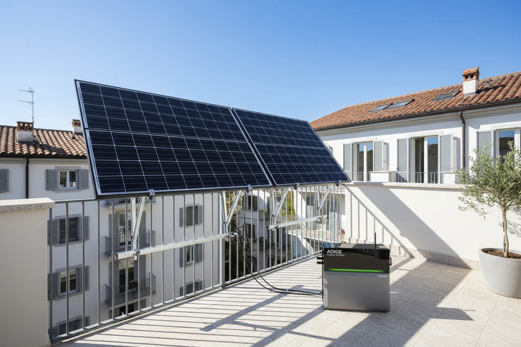 Kit solare installato su terrazzo
